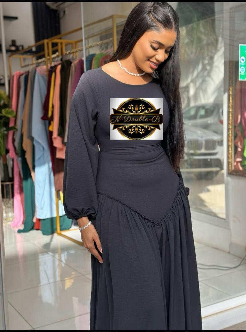 Jolie Robe Féminine  - Vue détaillée 1