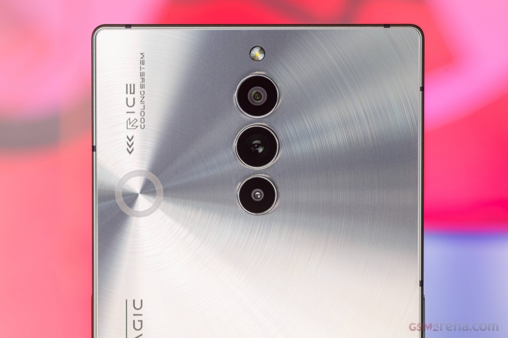 Redmagic 8s pro neuf dans carton  - Vue détaillée 1