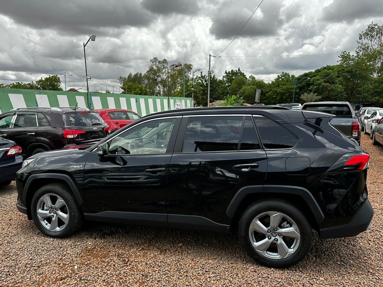 Toyota RAv4 Hybride  - Vue détaillée 11