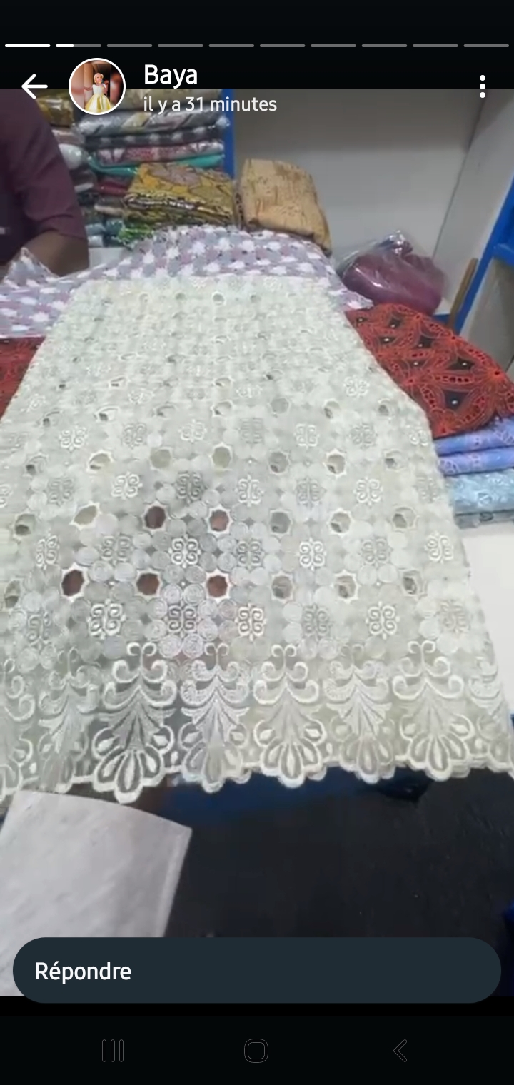 Vêtements  - Vue détaillée 6