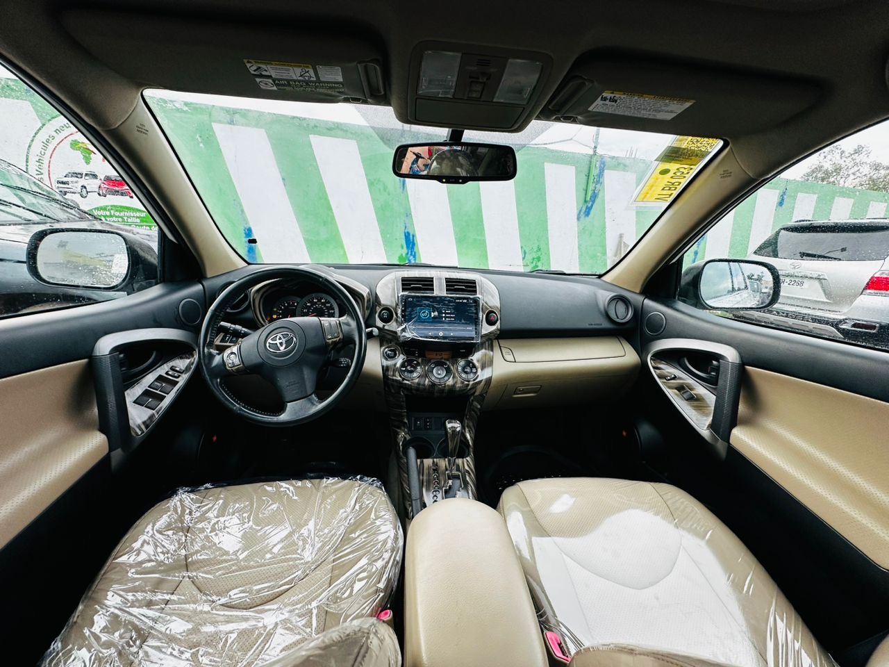 Toyota Rav4 limited 2010 - Vue détaillée 11