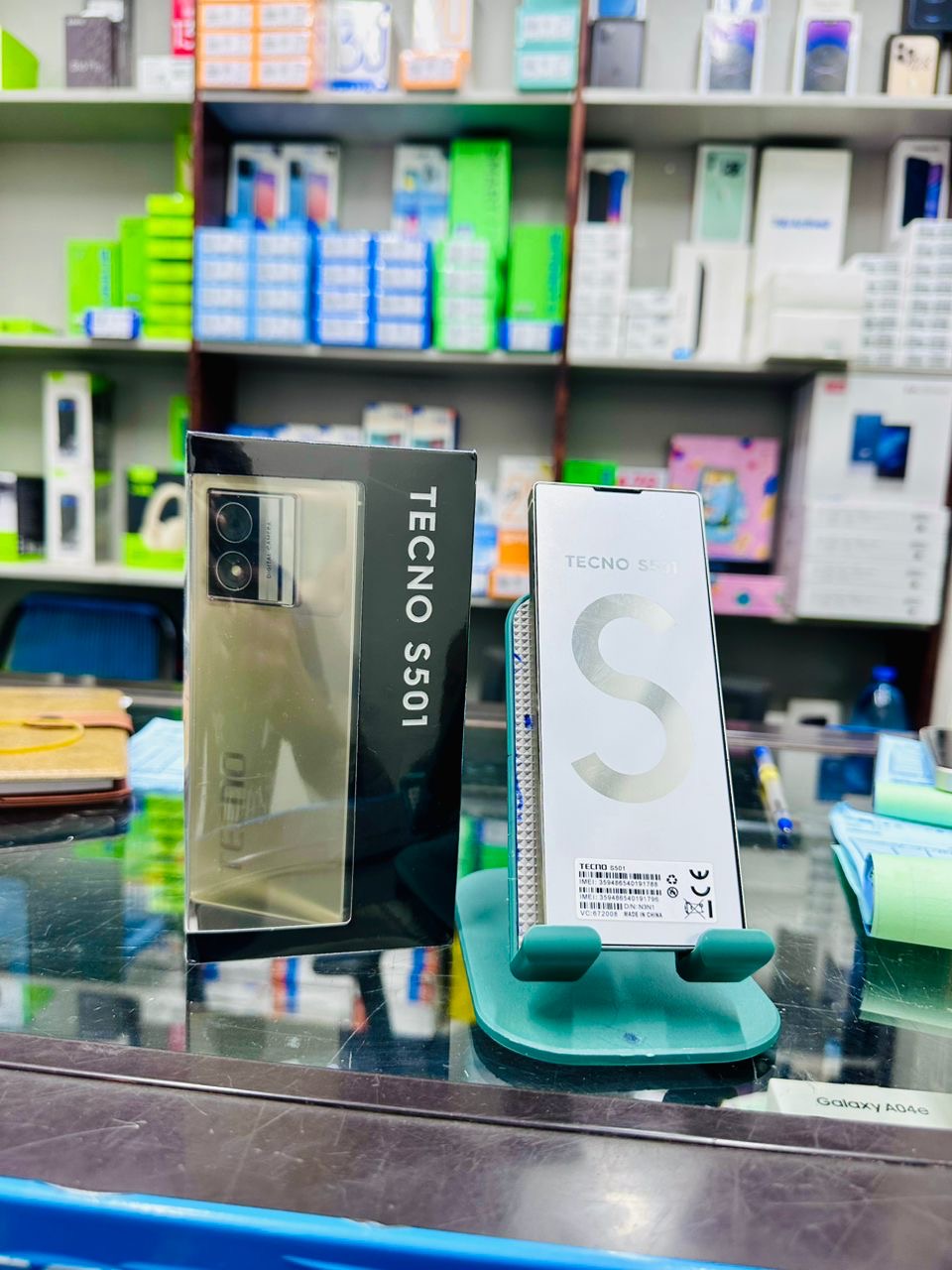 Samsung A06 - Vue détaillée 2