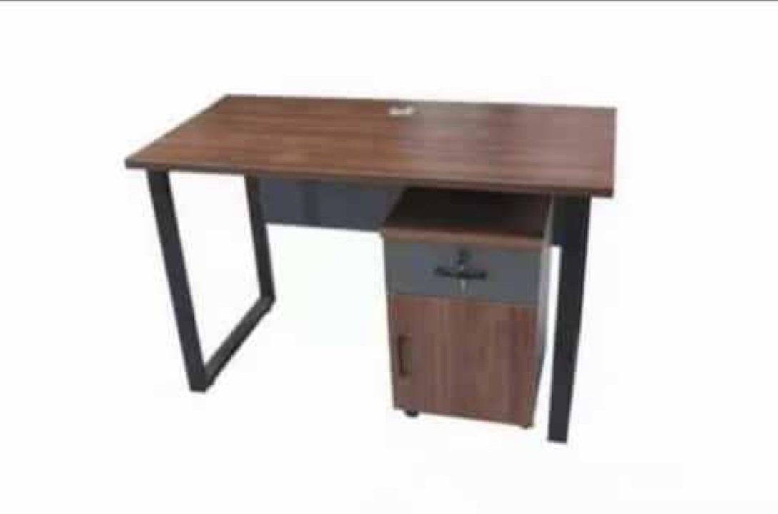 Bureau 1m20 modèle truc 🇹🇷 - Vue détaillée 1