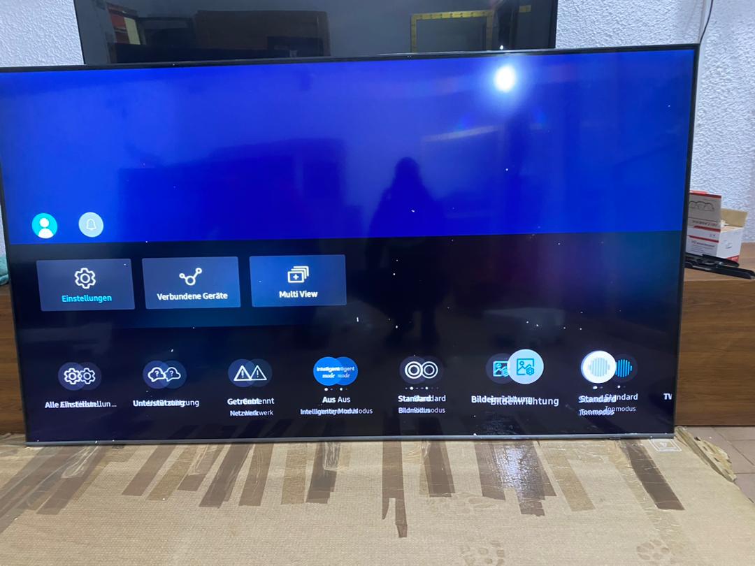 TELE SAMSUNG SMART ET ANDROID 55 POUCES - Vue détaillée 2