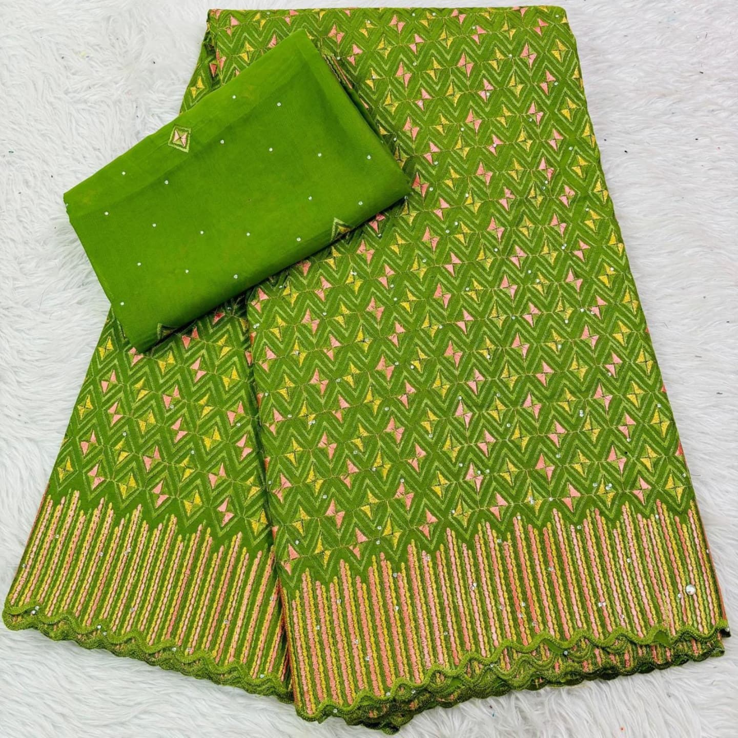 Brodé Autriche  - Vue détaillée 7