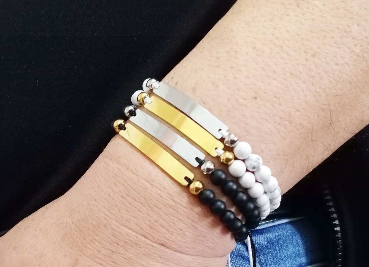 Bracelet en perles rares pour homme et femme personnalisé  - Vue détaillée 2