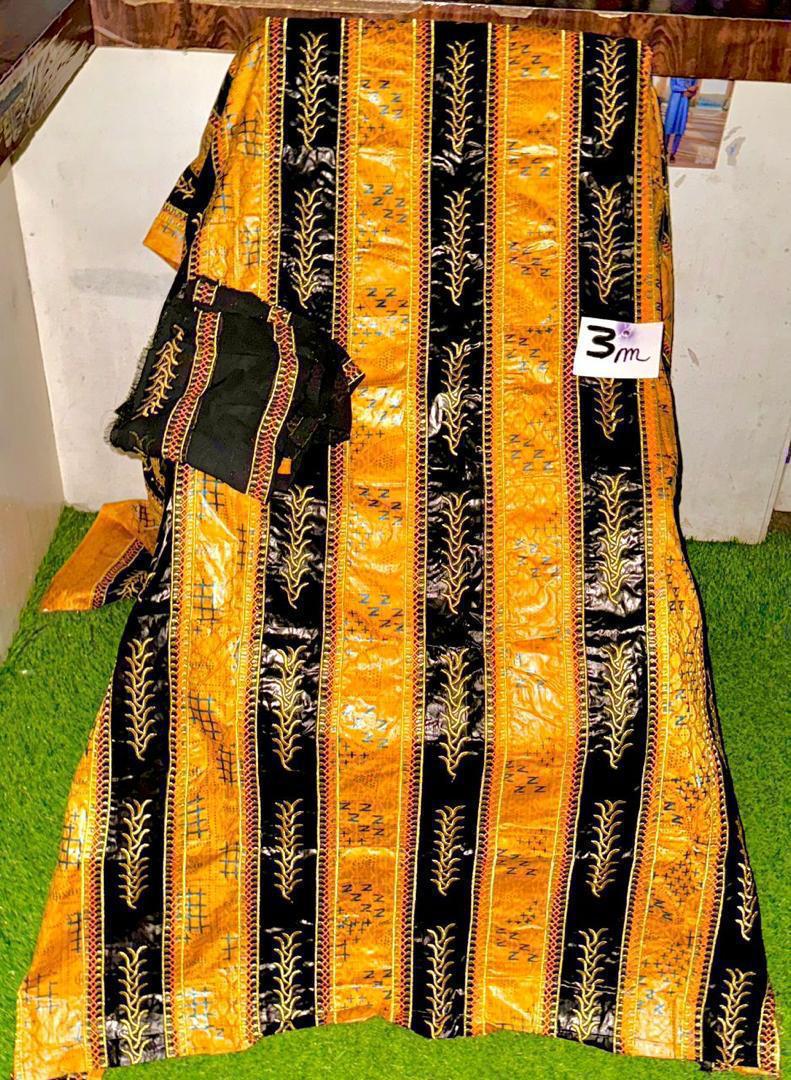 Bazin farafarani  - Vue détaillée 3