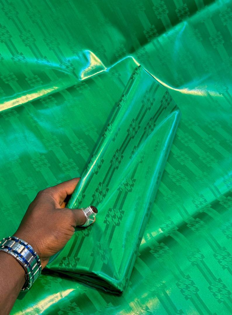 Bazin Riche Gold  - Vue détaillée 15