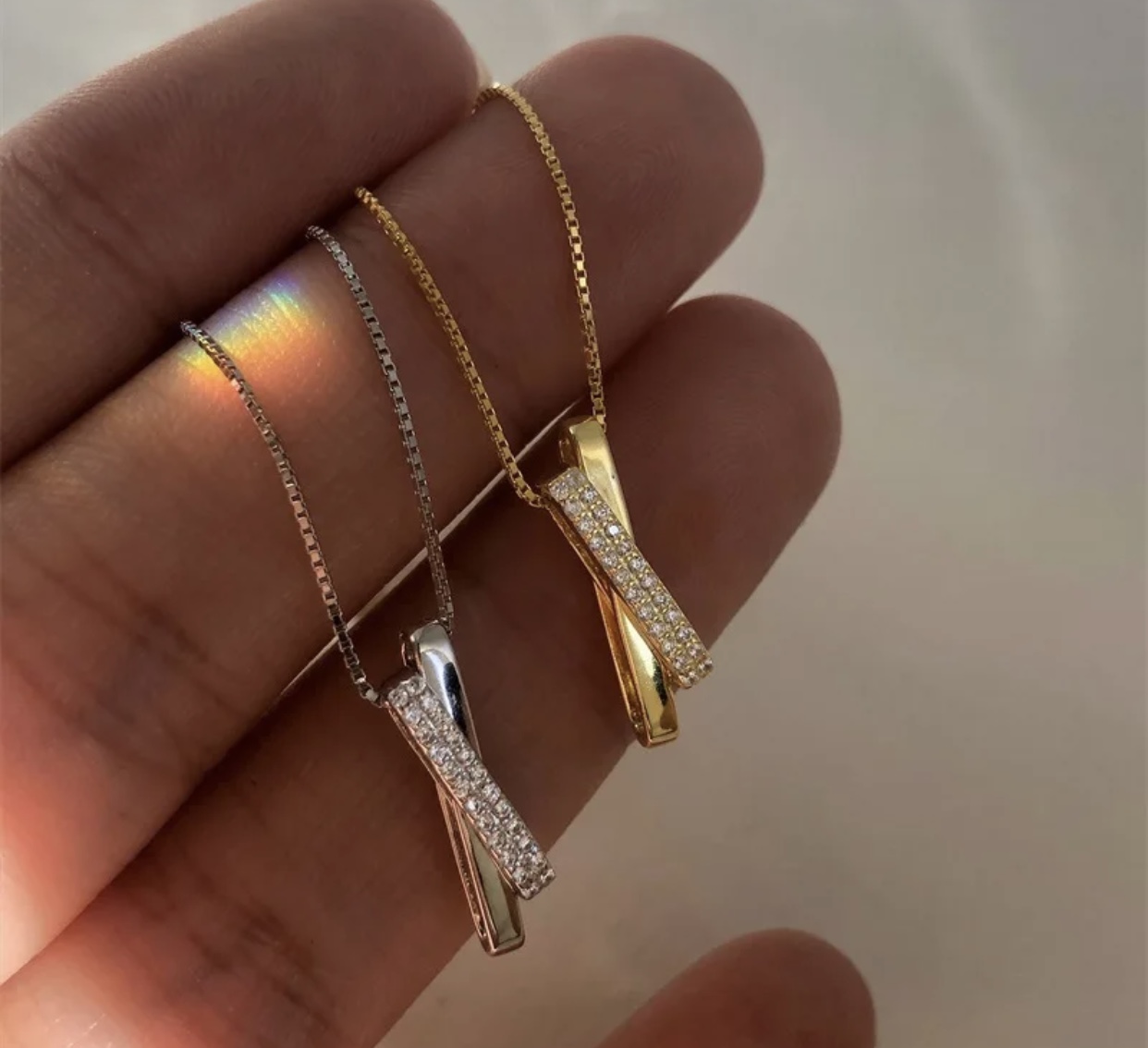 Collier bijoux tendance pour femme  - Vue détaillée 1