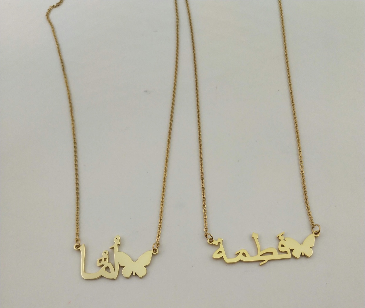 Collier personnalisé avec papillons  - Vue détaillée 3