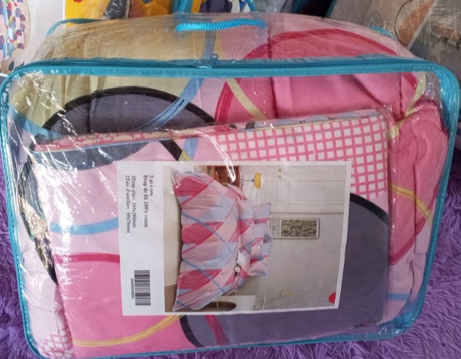 Couvre lit  - Vue détaillée 1