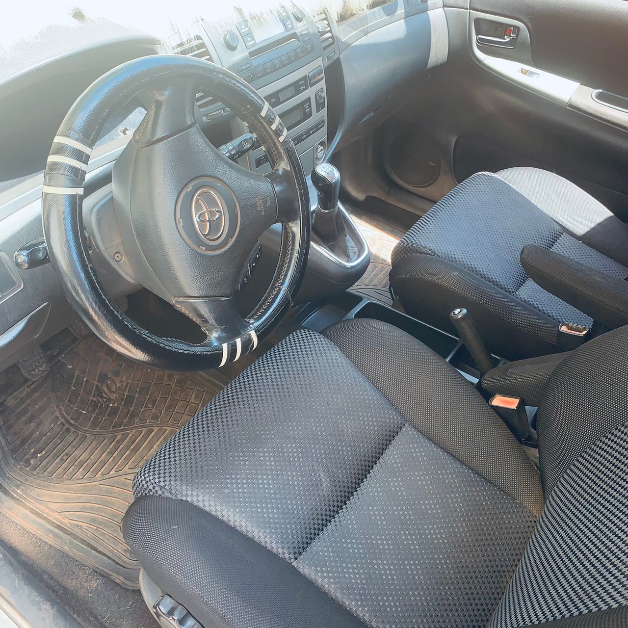 À Vendre : Toyota Verso - Vue détaillée 4