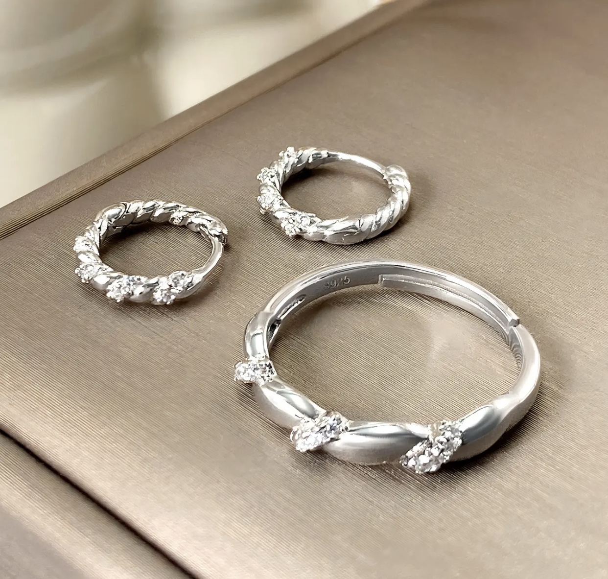 Ensemble bague boucles en argent  - Vue détaillée 1