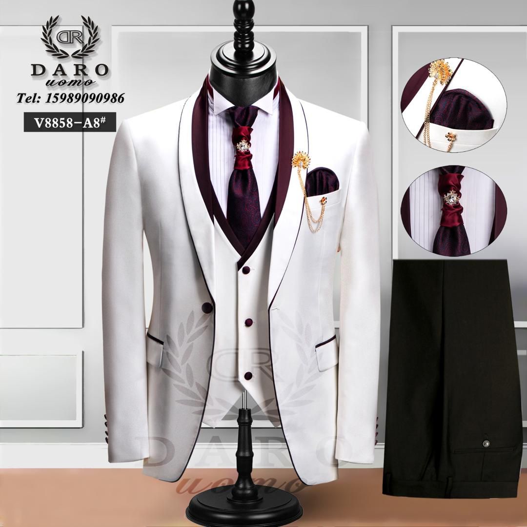 Costume  - Vue détaillée 16