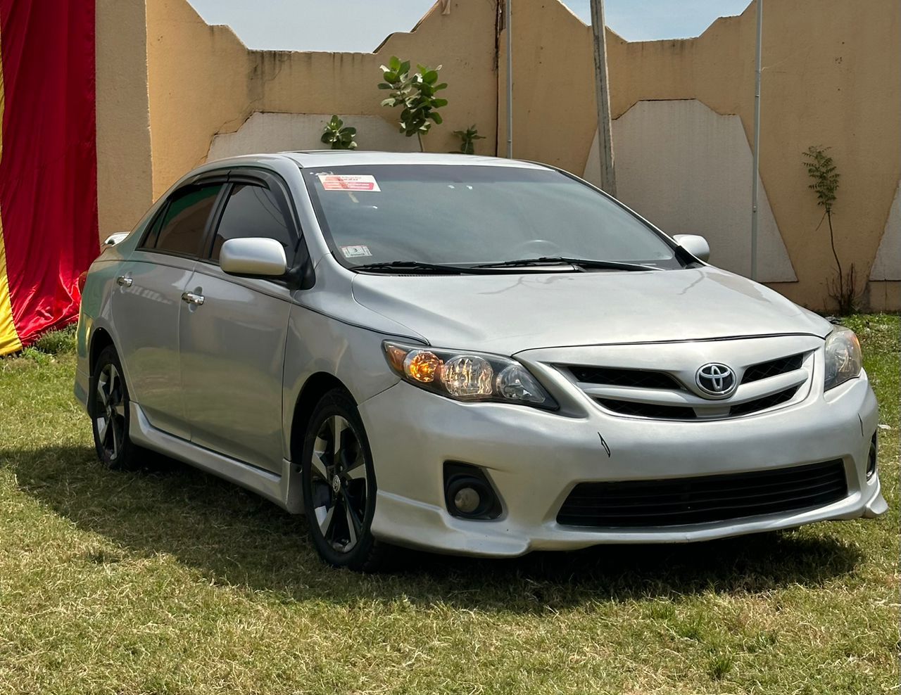 TOYOTA COROLLA S - Vue détaillée 2