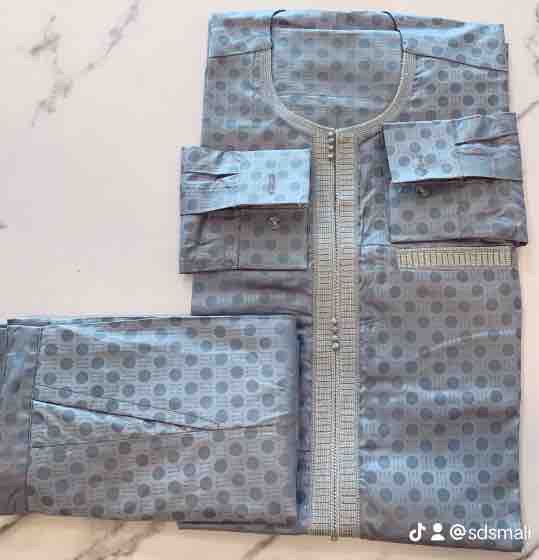 PRÊT À PORTER  - Vue détaillée 3