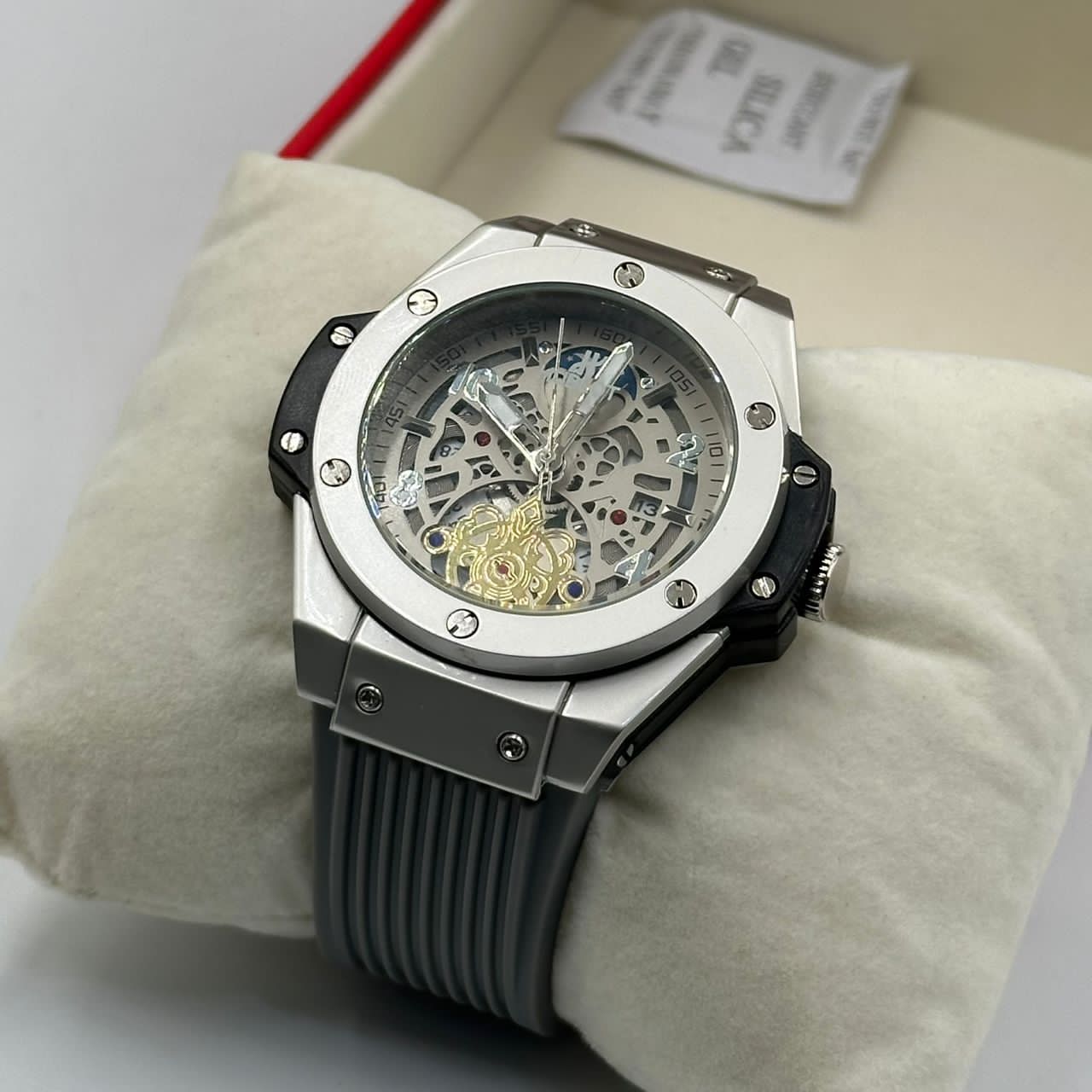 Montre - Vue détaillée 11