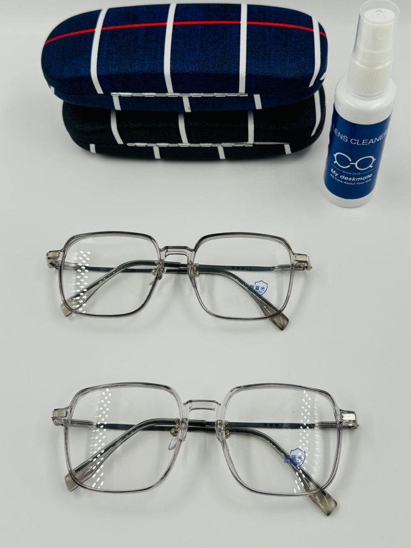 Monture - Vue détaillée 1