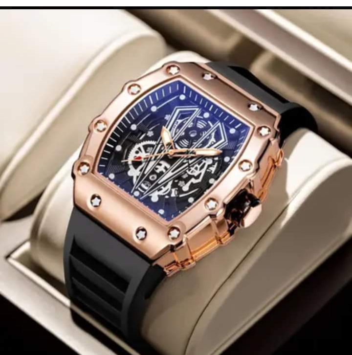 Luxe Richard nouvelle montre à quartz de haute qualité pour hommes creux verre dos boîtier en acier inoxydable montre caoutchouc noir - Vue détaillée 1