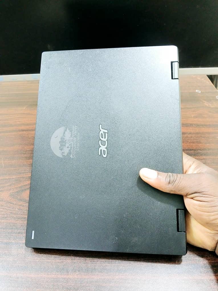 Lenovo ThinkPad 11e Yoga Gen 6 - Vue détaillée 2