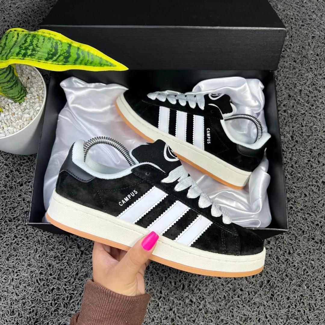 Adidas  - Vue détaillée 2