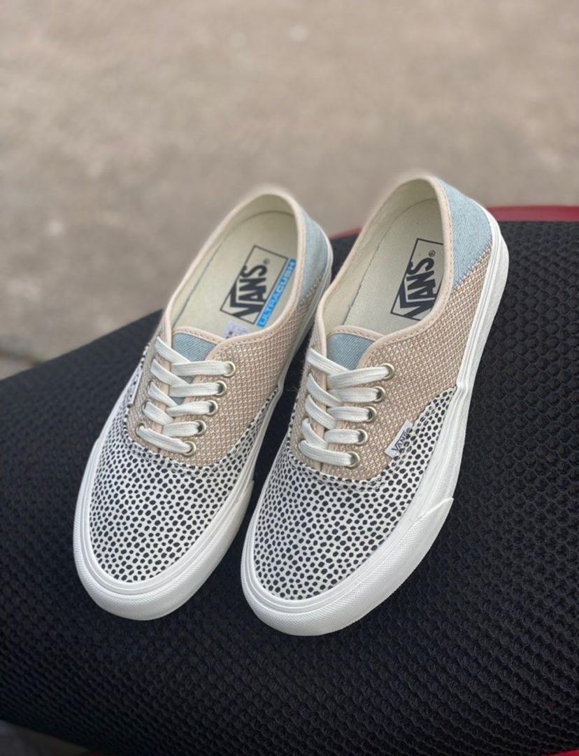 Vans - Vue détaillée 6