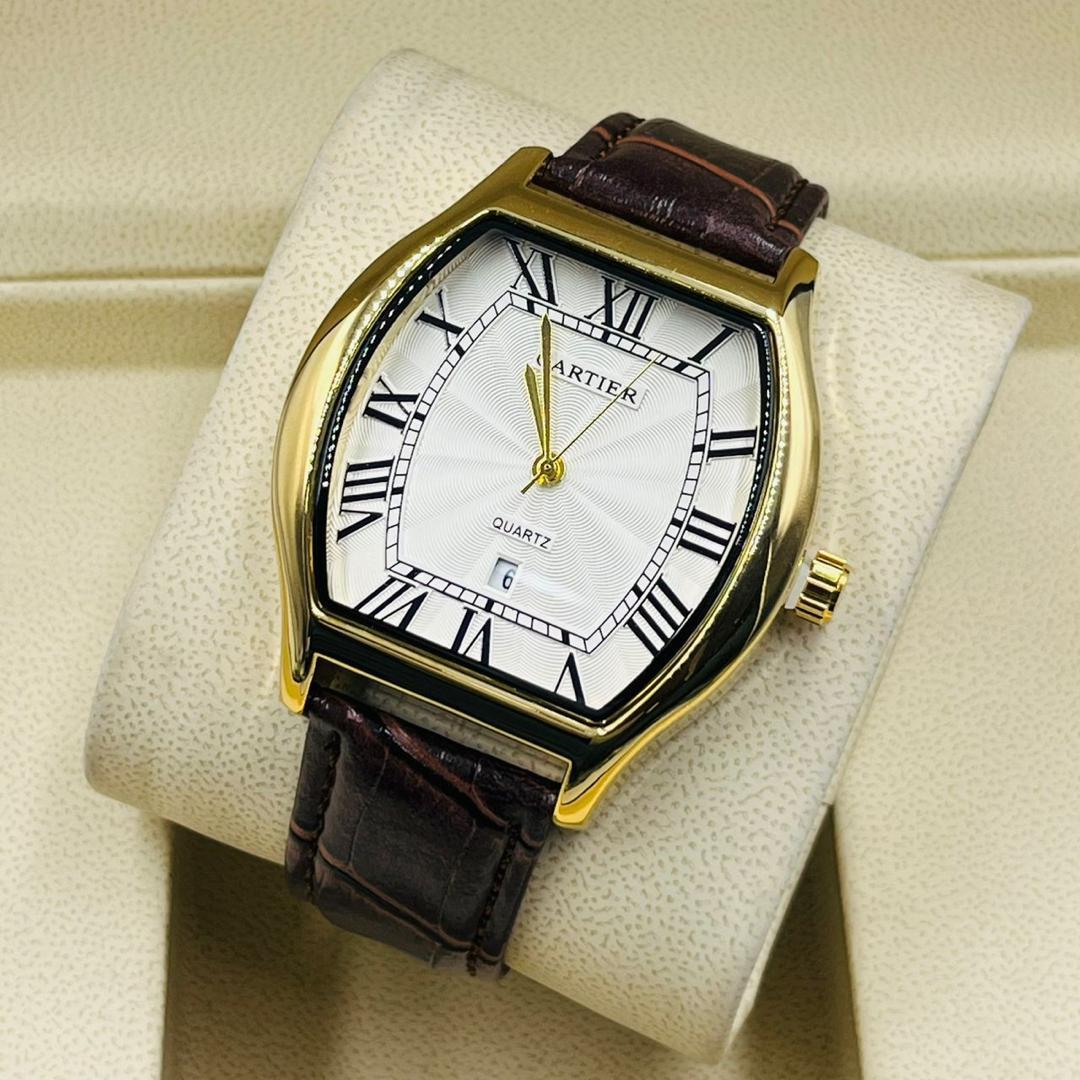 Montre  - Vue détaillée 4