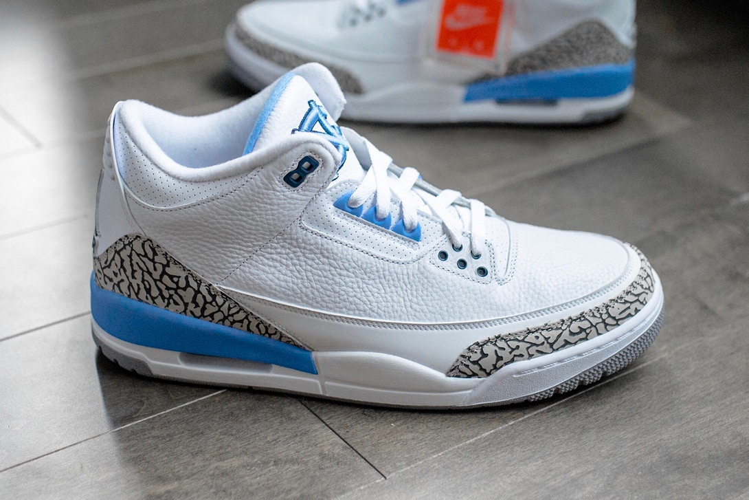 Air Jordan 3 bleu blanc - Vue détaillée 1