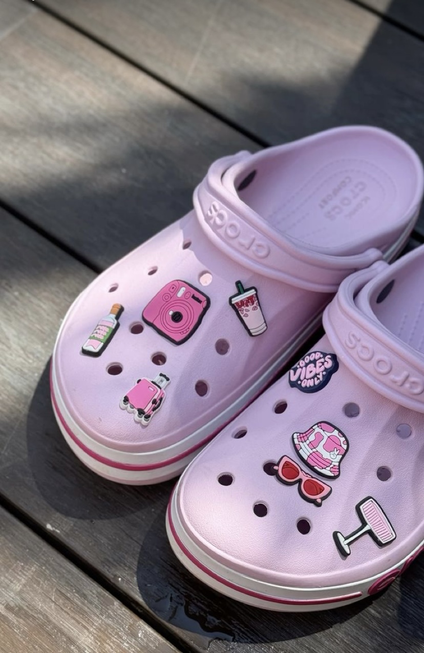 Crocs - Vue détaillée 1