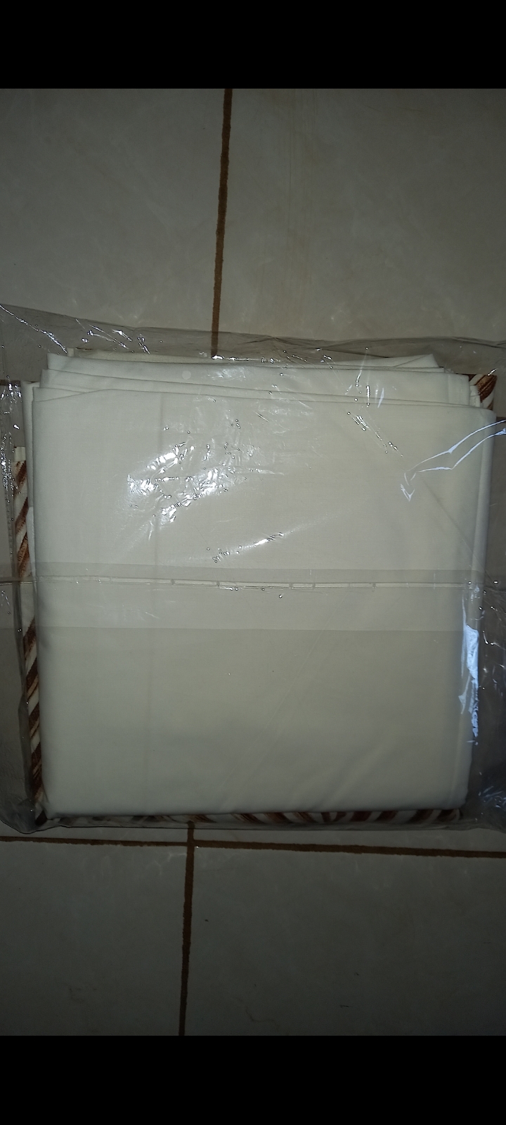 Draps de lit 3 places 💯 %coton  - Vue détaillée 4