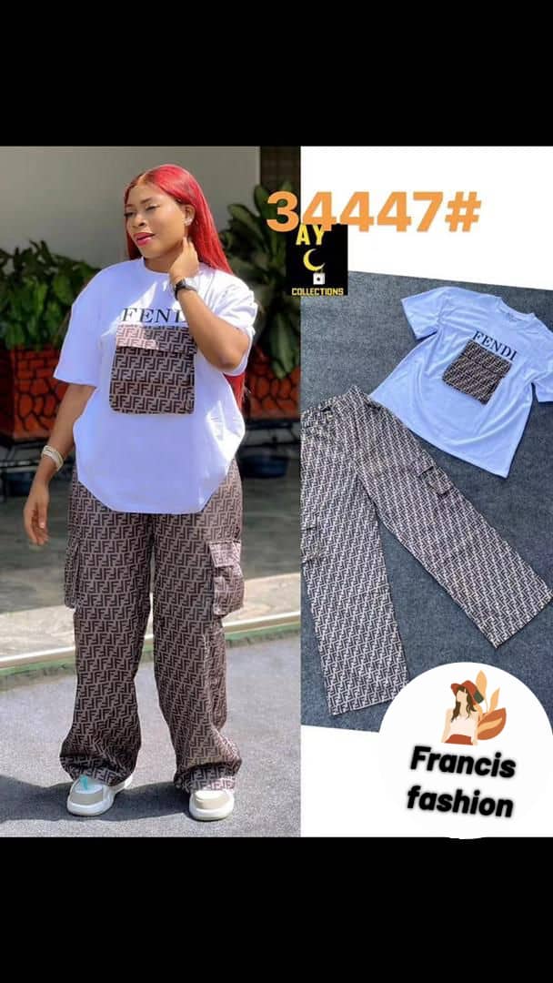 Robe 👗 - Vue détaillée 1