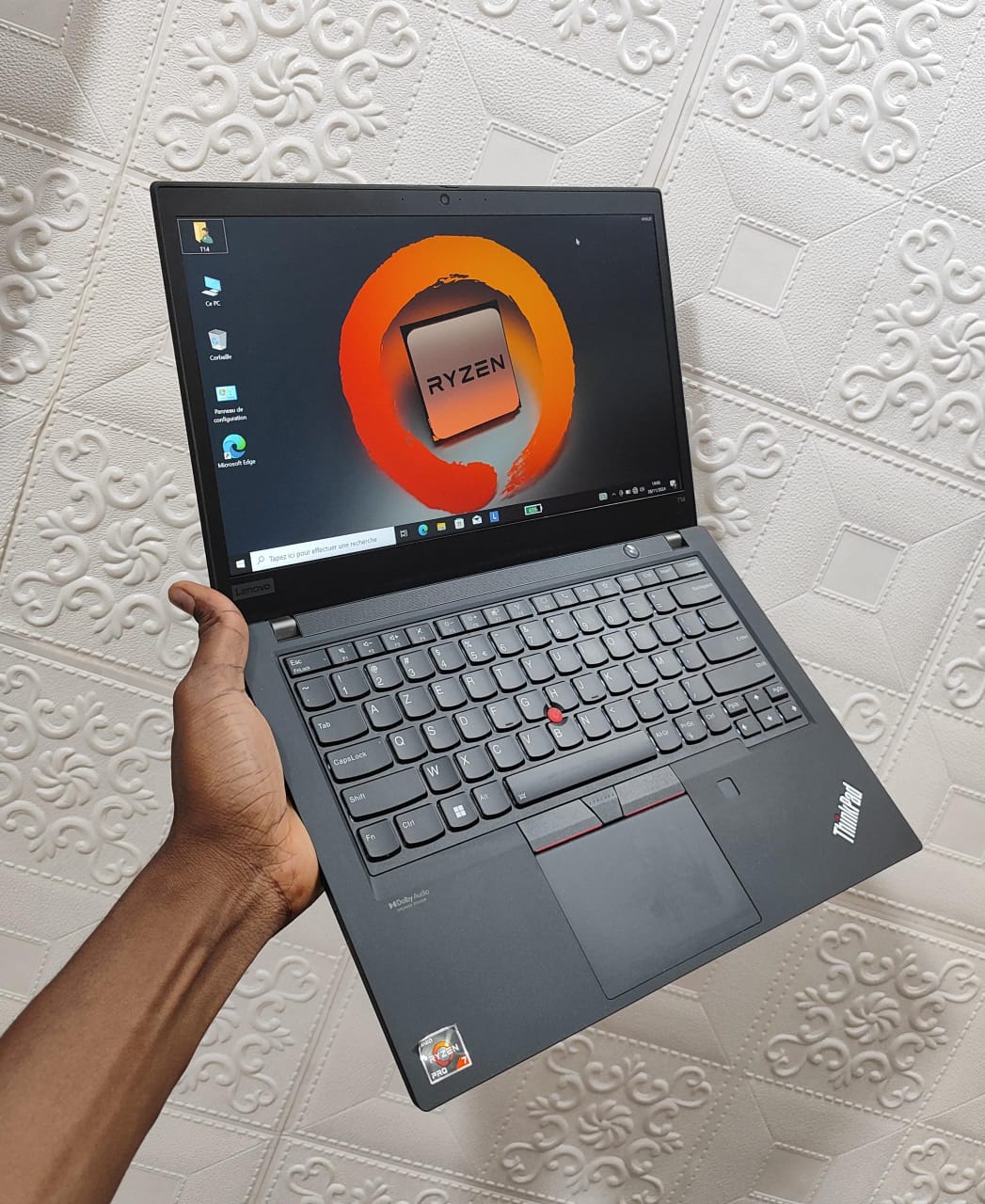 Lenovo Thinxpad T14 Gen 2  - Vue détaillée 3