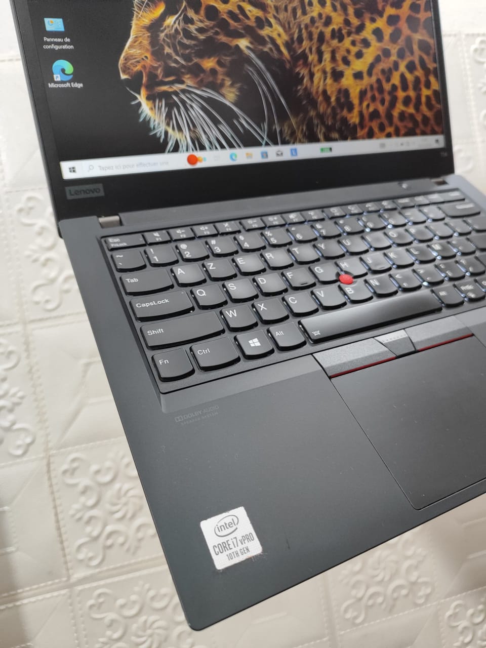 Lenovo Thinx T14 - Vue détaillée 8