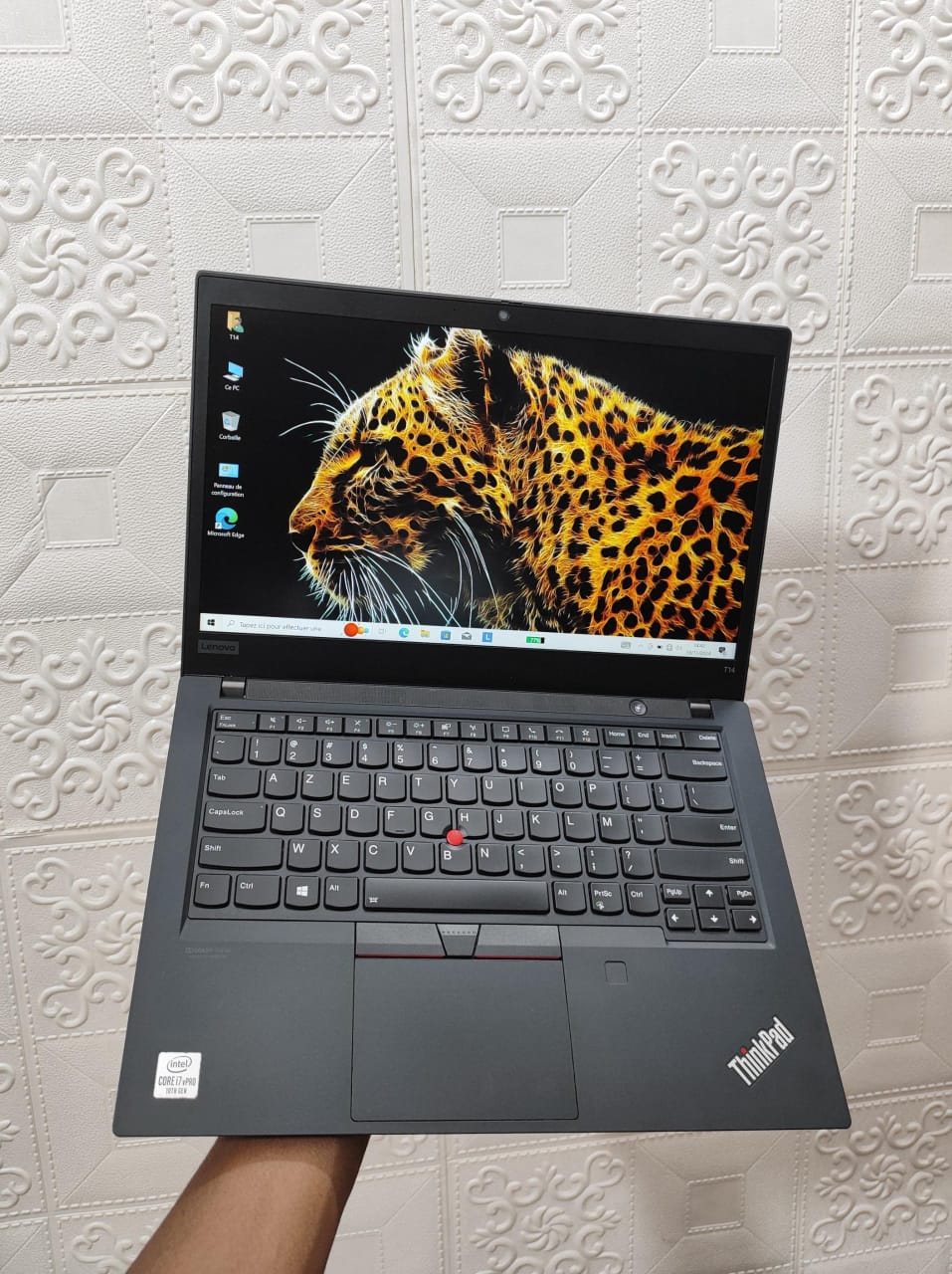 Lenovo Thinx T14 - Vue détaillée 9