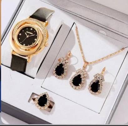 Coffre femme  - Vue détaillée 1