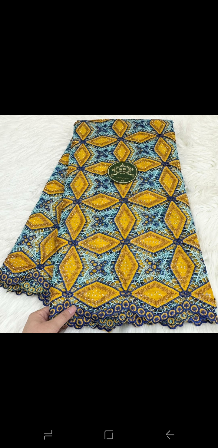 Broderie  - Vue détaillée 11