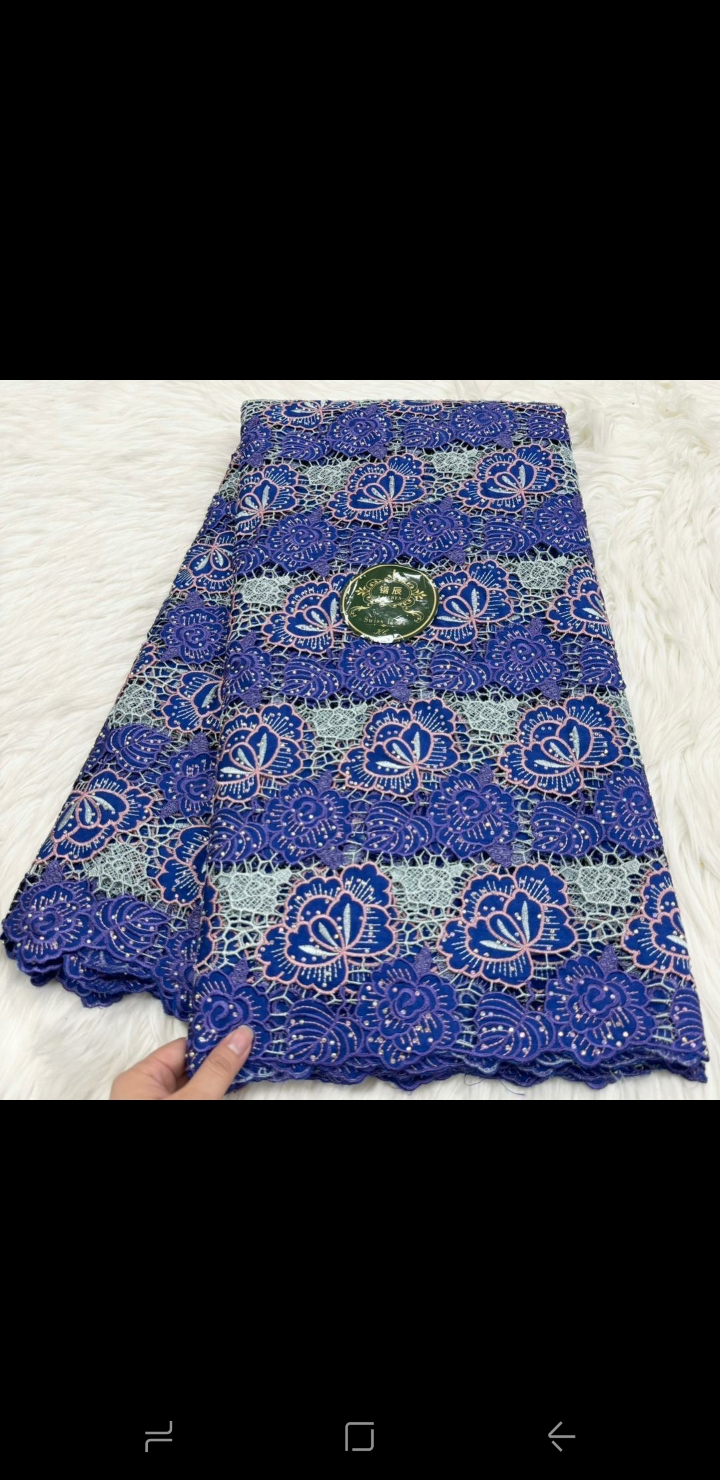 Broderie  - Vue détaillée 23