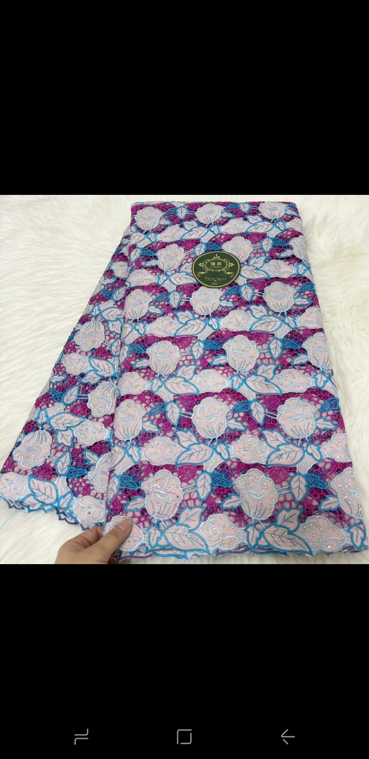 Broderie  - Vue détaillée 27