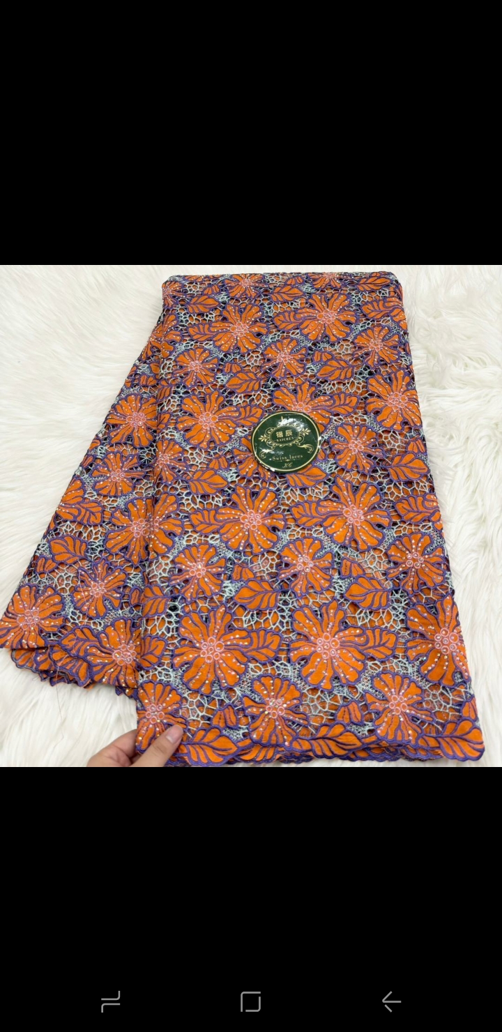 Broderie  - Vue détaillée 32