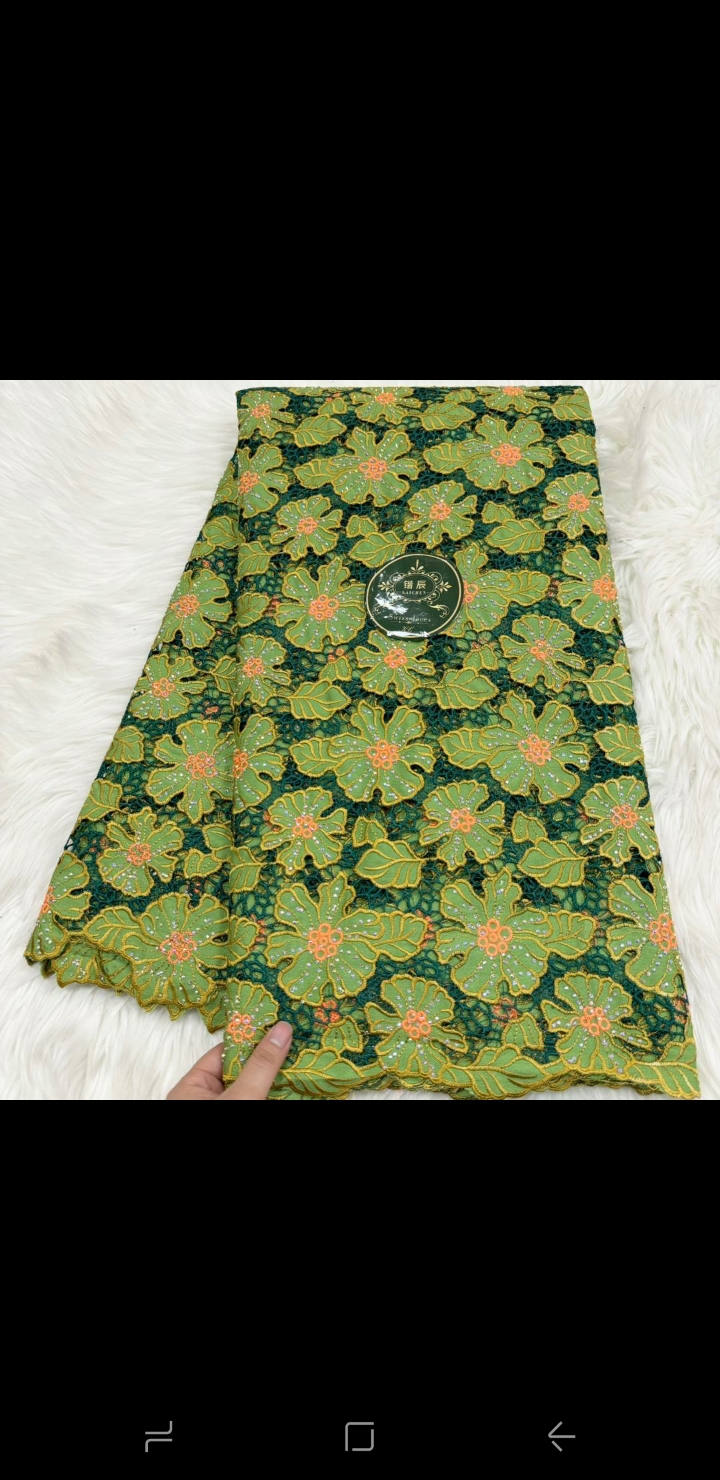 Broderie  - Vue détaillée 34