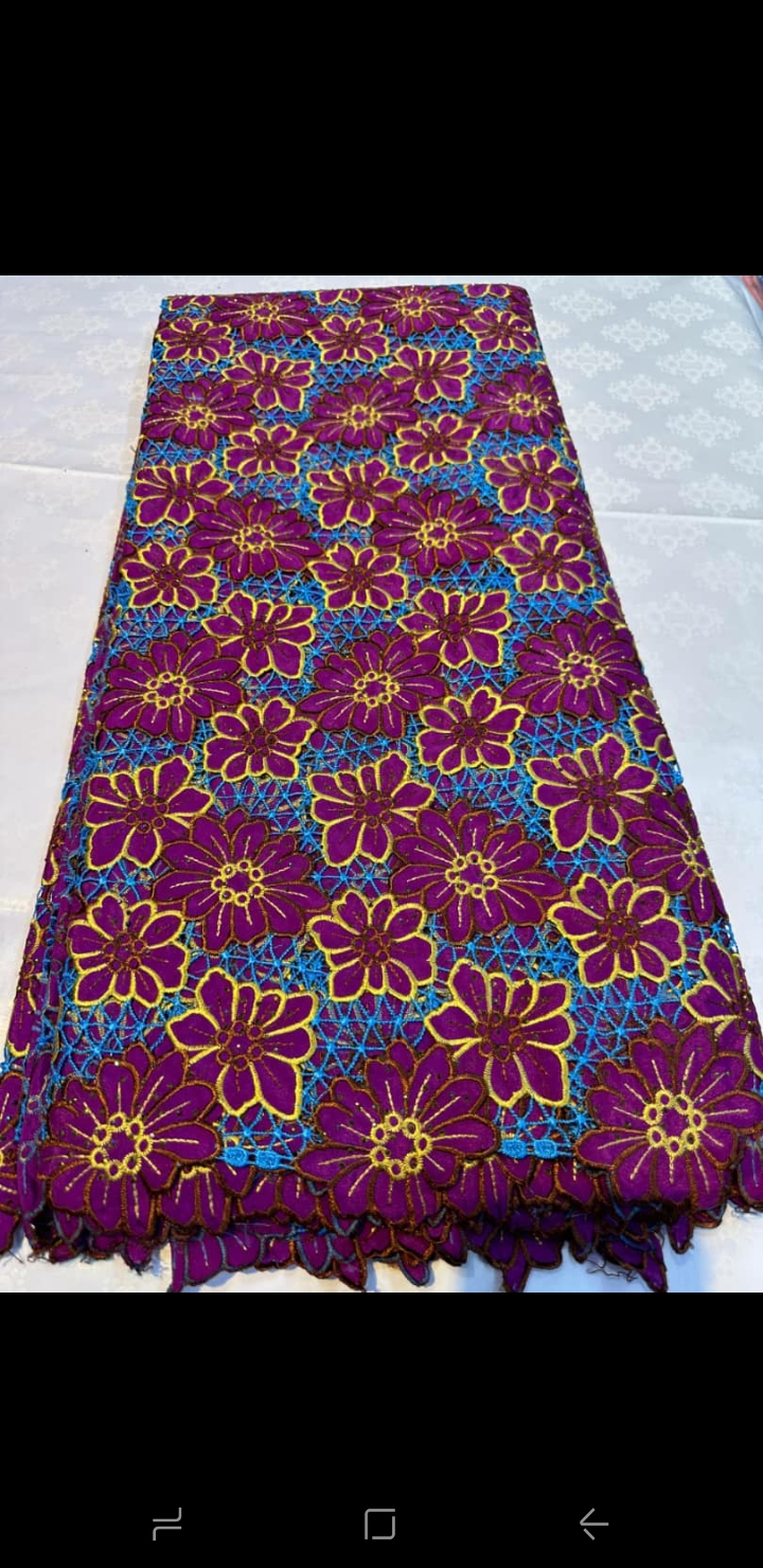 Broderie  - Vue détaillée 20