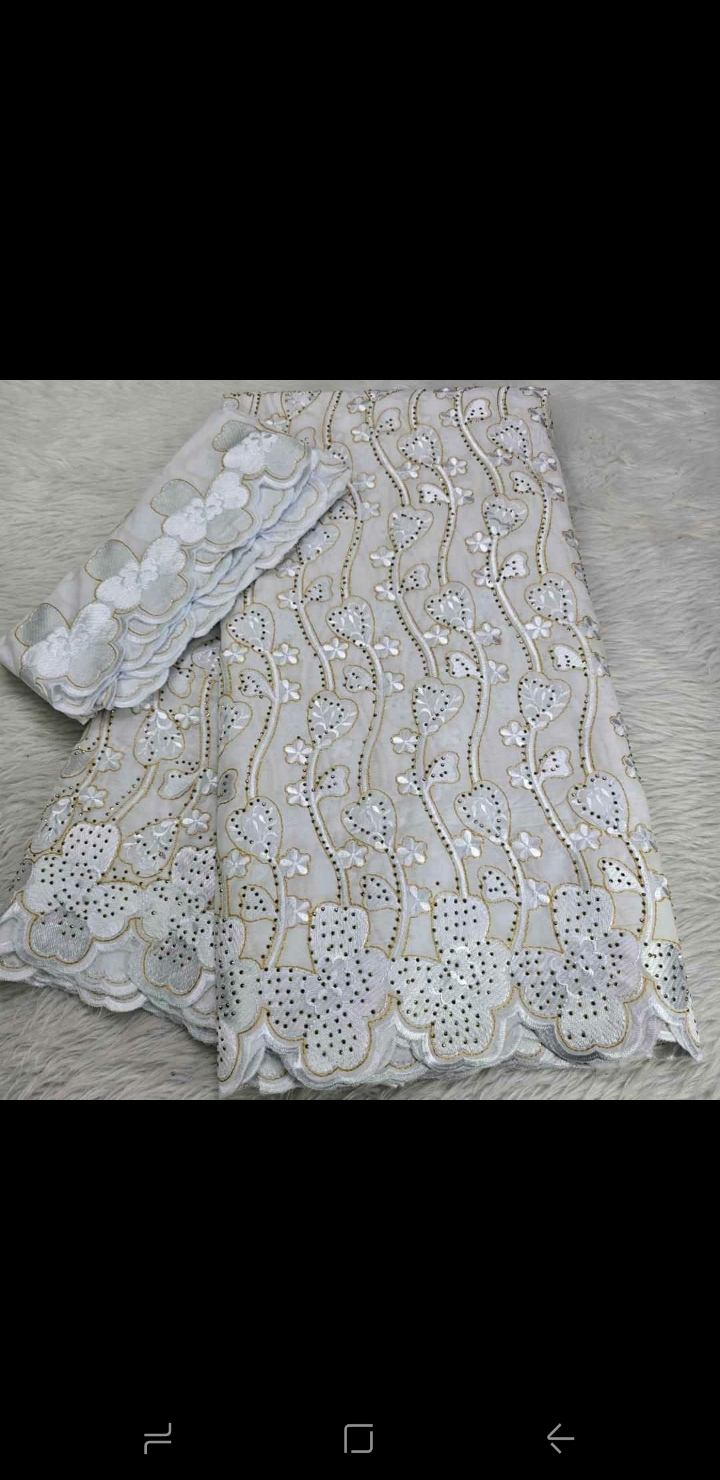 Broderie  - Vue détaillée 28