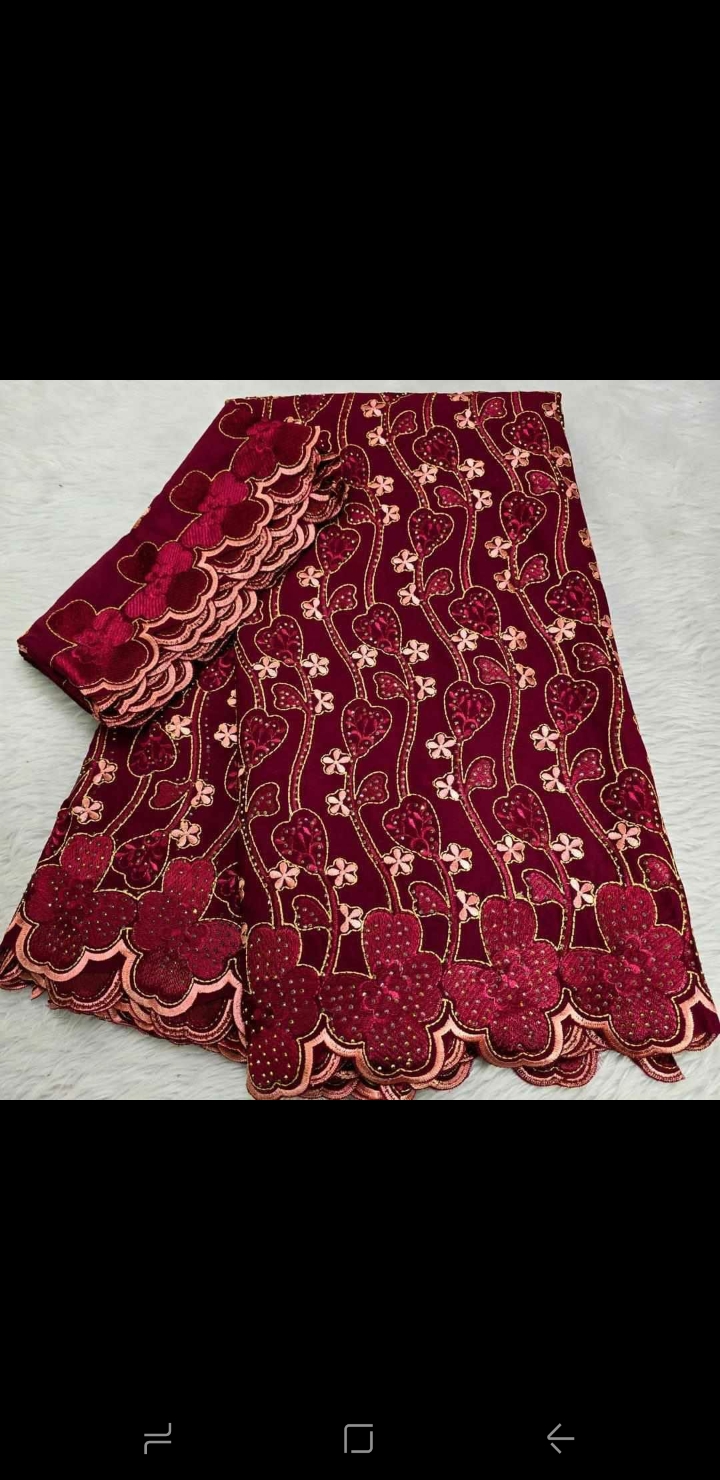 Broderie  - Vue détaillée 33