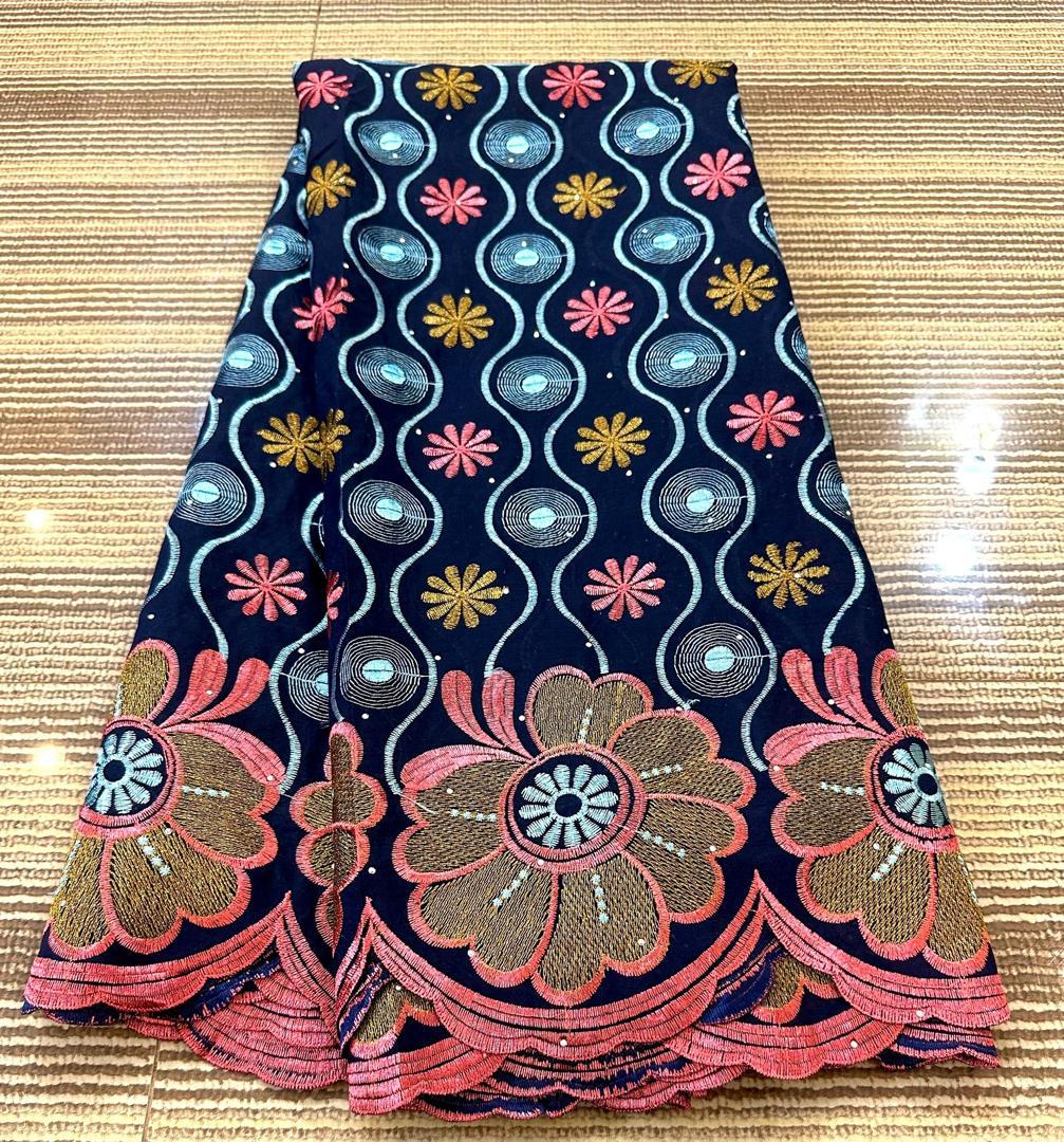 Brodé nouveauté - Vue détaillée 3