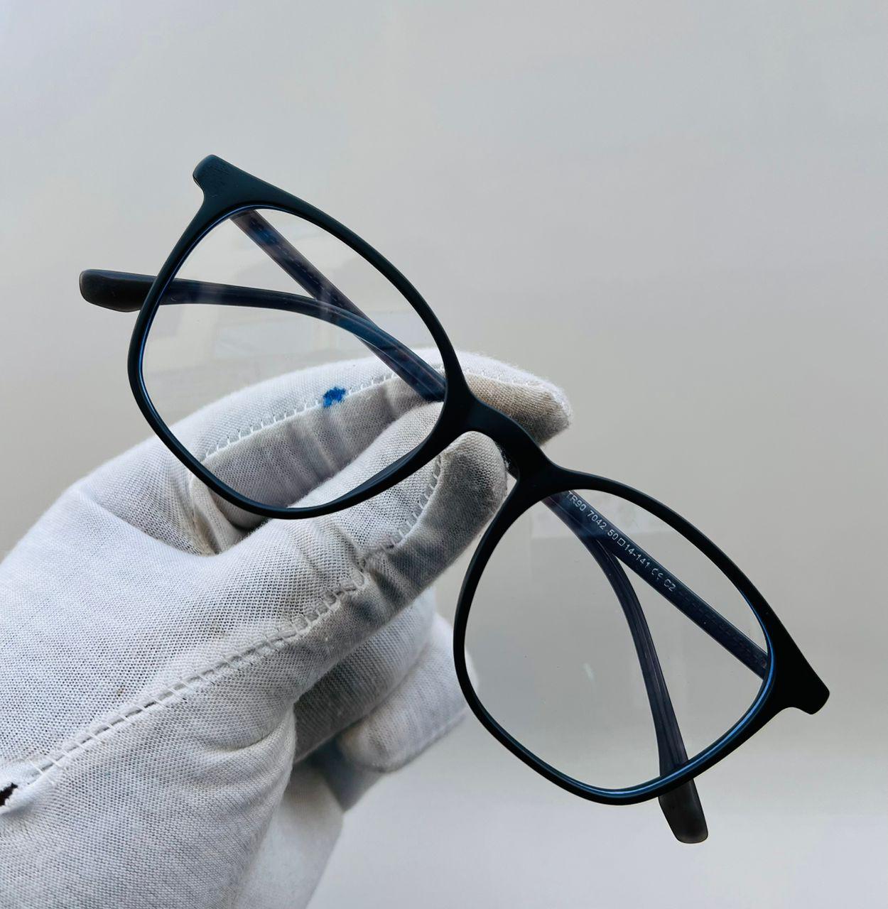 Monture  - Vue détaillée 1