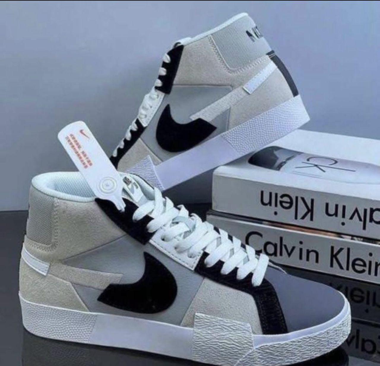 NIKE - Vue détaillée 1