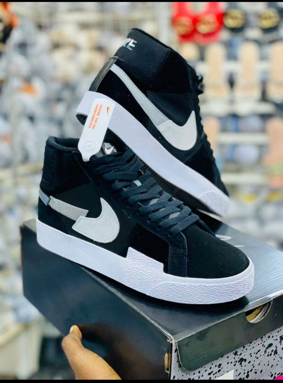 NIKE - Vue détaillée 3