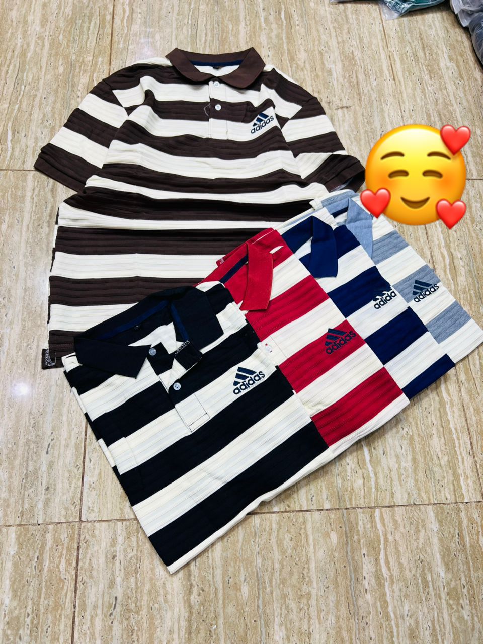 T-shirts  - Vue détaillée 8