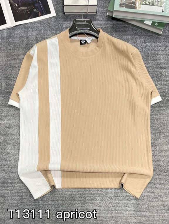 T-shirts  - Vue détaillée 16