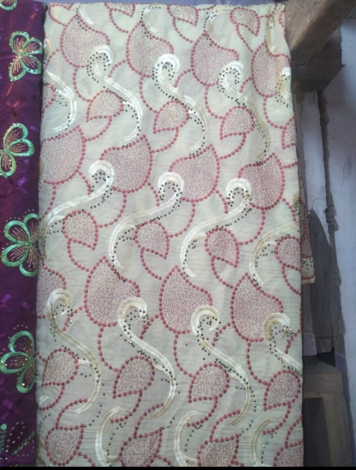 Brodé - Vue détaillée 16